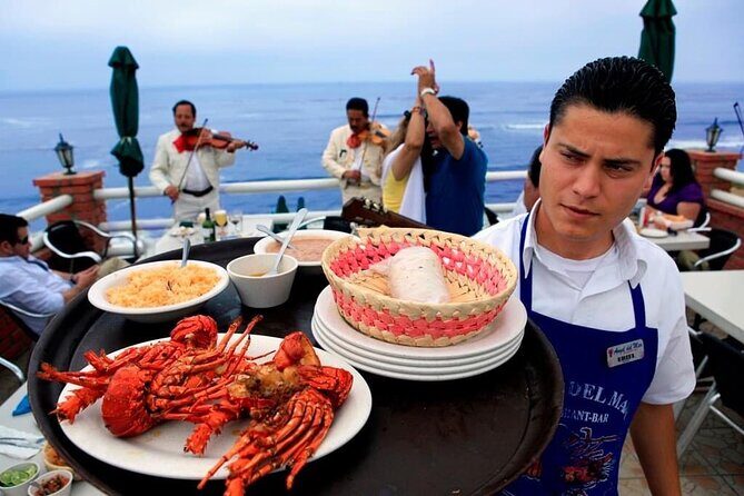 Authentic tour San Diego >little italy>la jewel cove>>fat tacos - Little Italy (45 minutes): shopping, lunch, and zero pressure