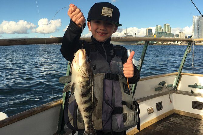 Bay Fishing Charter - What the Private Charter Changes (Up to 6 People)