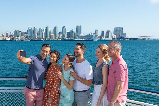 City Cruises San Diego: Gourmet Dinner Cruise & Skyline Views - DJ entertainment and dancing under the city lights