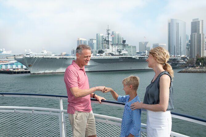 City Cruises San Diego: Scenic 90-Minute Narrated Harbor Tour - Snacks and drinks: what’s included, what’s not, and how it runs