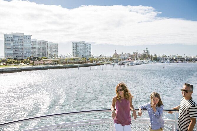 City Cruises San Diego: Whale and Dolphin Watching Adventure - What happens during the cruise: scanning, repositioning, and staying with a sighting