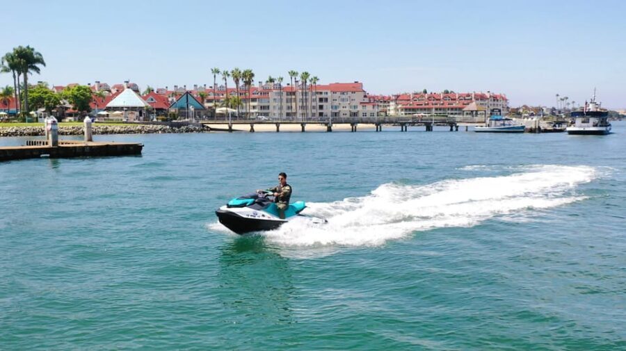 Coronado: San Diego Bay Jetski Rental - How the Ride Works on San Diego Bay (and What You Can Expect)