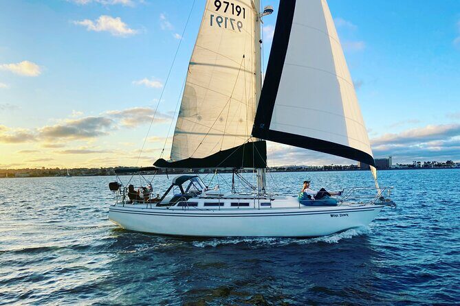 Deluxe Sunset & Day Sail Small Group - Why a small-group sunset sail works so well in San Diego