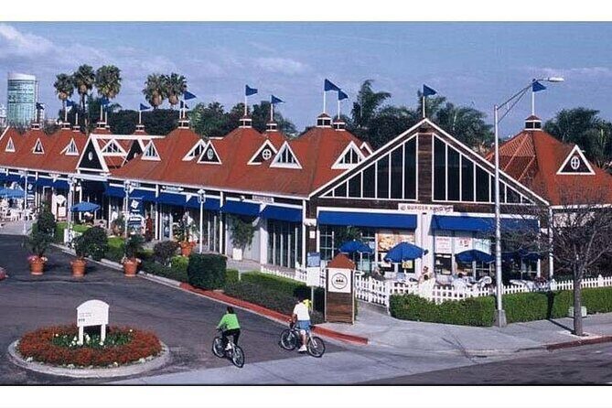 eBike Tours on Coronado - San Diego Skyline viewpoint: a quick hit at the right moment