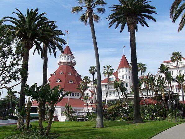 Explore Coronado Island by E-Scooter with Photos Included - Why an e-scooter loop makes Coronado feel small