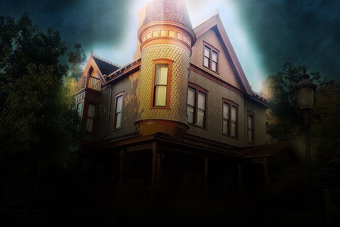 Heritage Park & Old Town Walking Ghost Tour in San Diego - Practical tips so you have a better night (without killing the vibe)