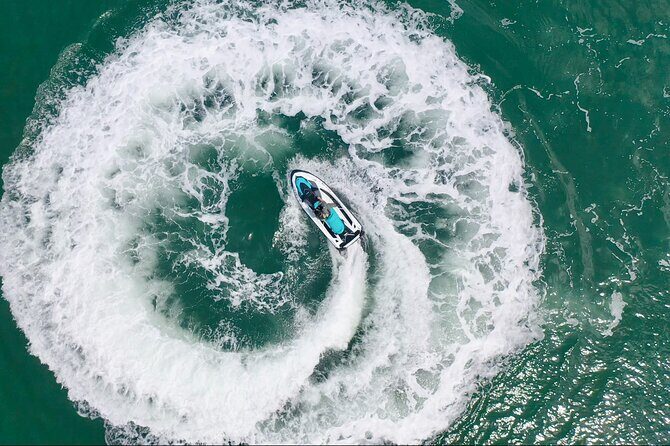 Jet Ski Rental Adventure in San Diego Bay - Your Jet Ski Setup: Drivers, Life Vests, and Limits