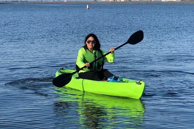 Kayak on the San Diego Bay - Breaks, beaches, and picnics: how to enjoy the hour without burning out