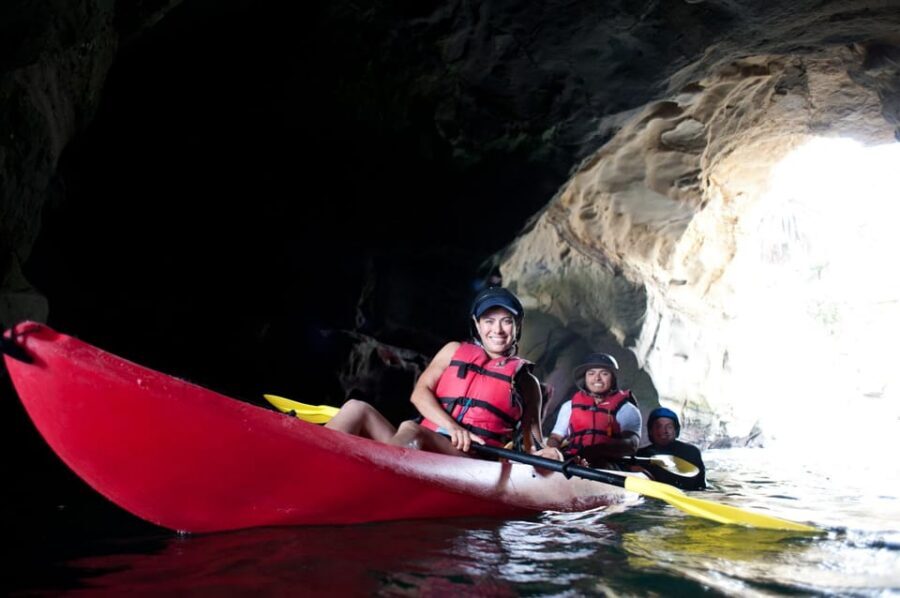 La Jolla: Sunset Kayak Tour of the 7 Caves - Kayak Comfort and Fitness: What Swimmers Only Really Means