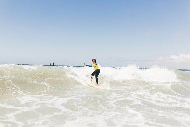 Learn to Surf in La Jolla - The impact angle: surfing with a cause