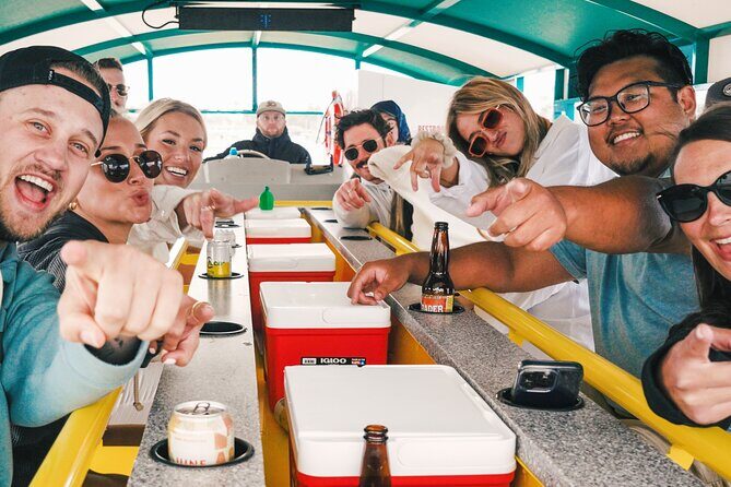 Paddle Pub San Diego Party Cruise: Drinks & Dancing for up to 26 - Drinks, Dancing, and How to Plan Your Group Energy