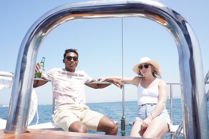 Private Day Sailing for Couple - The 2-hour cruise: how the time moves