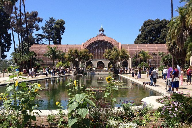 San Diego Balboa Park Scavenger Hunt Adventure - Stop 3: Spanish Village Art Center for Colorful Problem-Solving