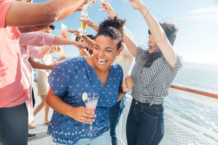 San Diego: Bay Sights and Sips Sunset Cruise - The bay sights you actually came for