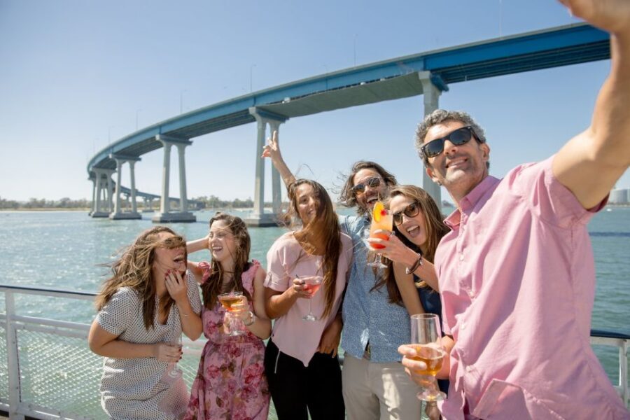 San Diego: Bay Sights and Sips Sunset Cruise - Who this sunset cruise is best for