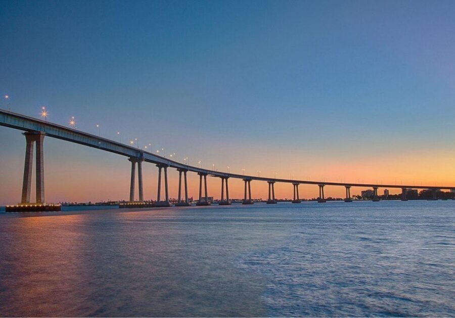 San Diego: Buffet Dinner Cruise with Drinks - Food choices, comfort, and who this fits best