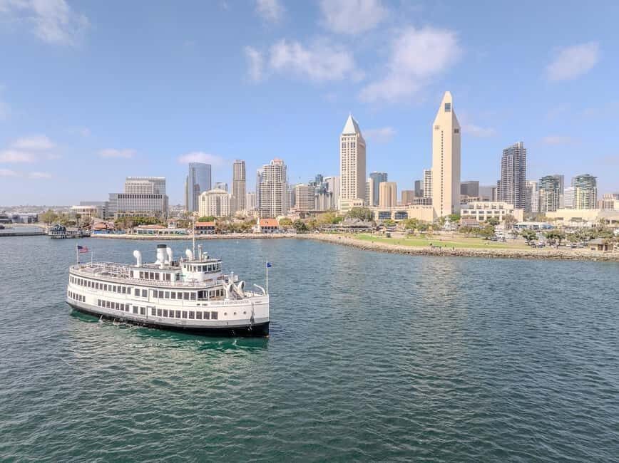 San Diego: City Cruises Buffet Breakfast and Brunch Cruise - Getting On Board at 1800 North Harbor Drive (and Avoiding Heat Headaches)