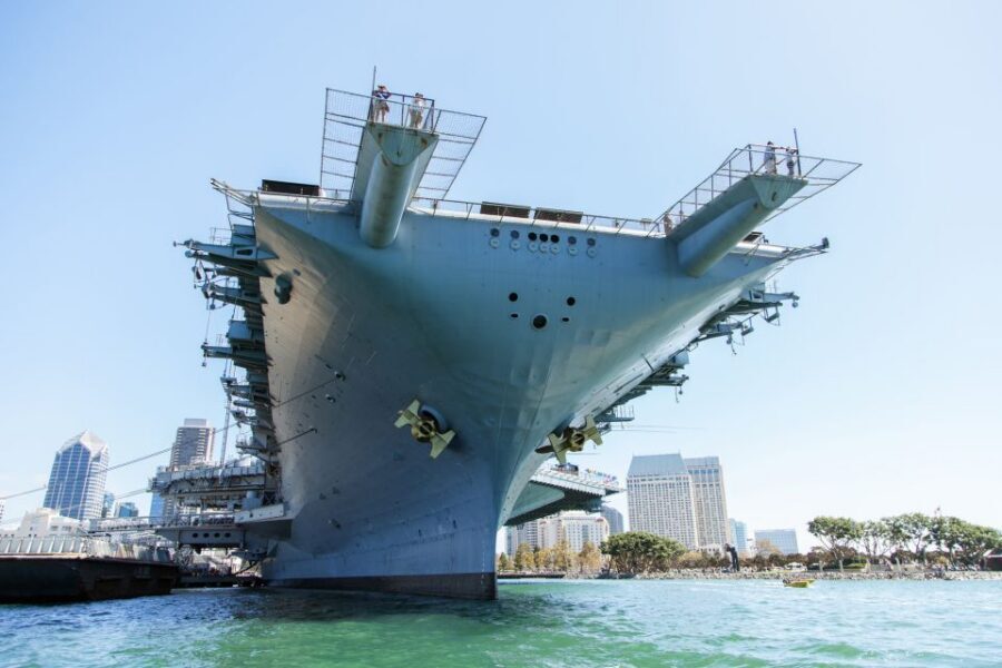 San Diego: Drive Your Own Speed Boat 2-Hour Tour - Witty Live Commentary Over Two-Way Comms