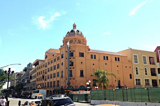 San Diego Gas Lamp: At your leisure & pace. An audio walking tour. - Stop 3: U.S. Grant Hotel for railroad-era optimism