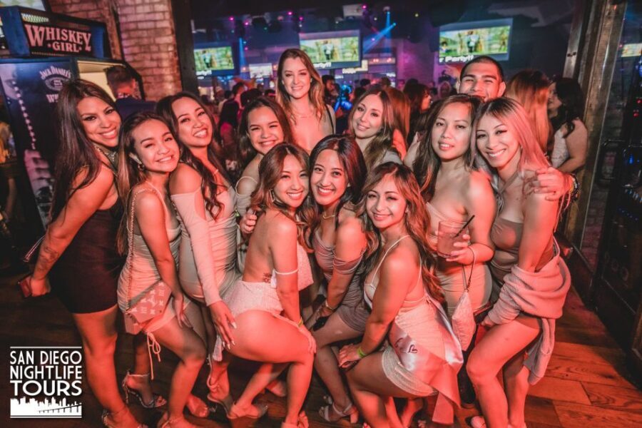San Diego: Gaslamp Quarter Drink, Mingle & Dance Club Tour - Quick highlights before you commit