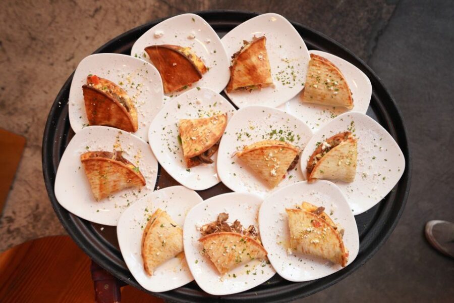 San Diego: Gaslamp Quarter Food & Drink Walking Tour - Gaslamp Quarter at 17:30: meeting point, timing, and what to wear