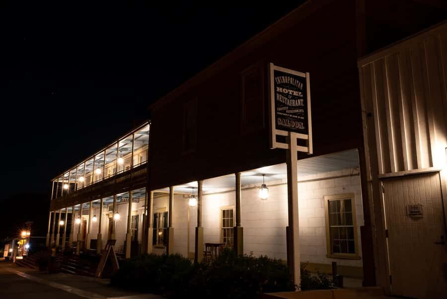 San Diego: Gaslamp Quarter Ghosts and Crime Walking Tour - Who should book the Gaslamp Quarter Ghosts and Crime tour?
