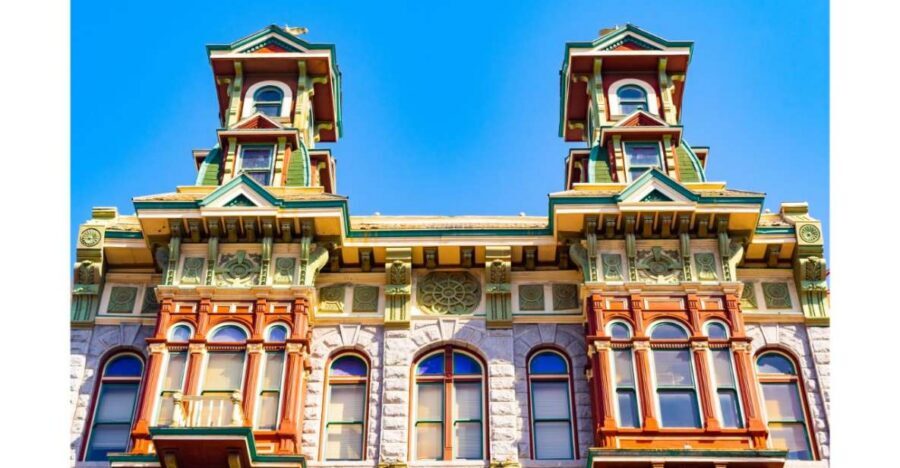 San Diego: Gaslamp Quarter Walking Tour - Historic Buildings You’ll Pass: Facades, Windows, and the Purpose Behind Them