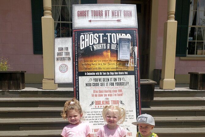 San Diego Ghost Tour - The pacing and group size that keep it from turning into chaos