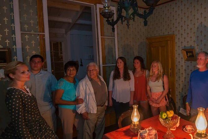 San Diego Ghosts and Gravestones: A Haunted Trolley Tour - The Guides: Acting Skills That Make the Stories Click