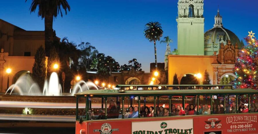 San Diego: Holiday Lights and Sights Trolley Tour - Old Town at Night: Holiday Charm With a Local Story