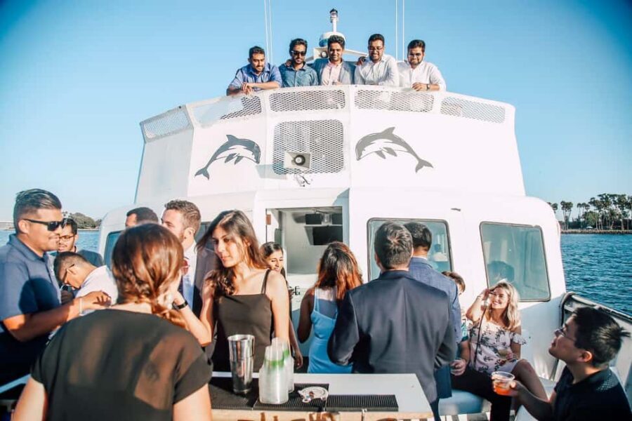 San Diego: Mission Bay Sunset Cruise - Quick Packing List for a Comfortable Evening on Mission Bay