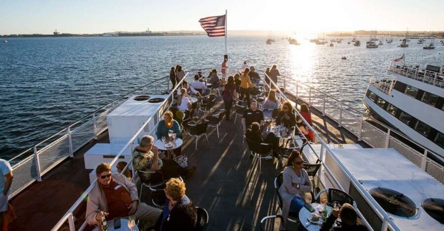 San Diego: New Year's Eve Gourmet Brunch or Dinner Cruise - Practical Tips for a Smooth Dock-to-Dinner Experience
