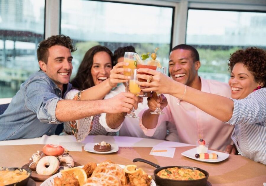 San Diego: Thanksgiving Day Buffet Brunch or Dinner Cruise - A San Diego Thanksgiving Cruise in Plain English