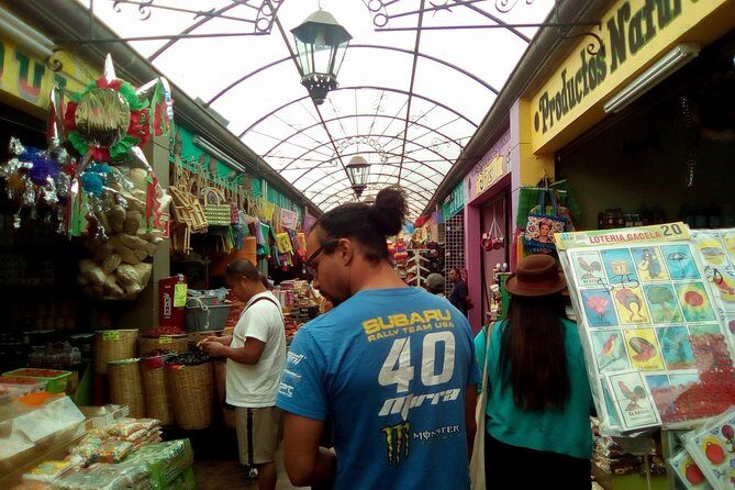 Tijuana Local Walking Tour from San Diego - Meet at 727 E San Ysidro Blvd: how the border handoff works