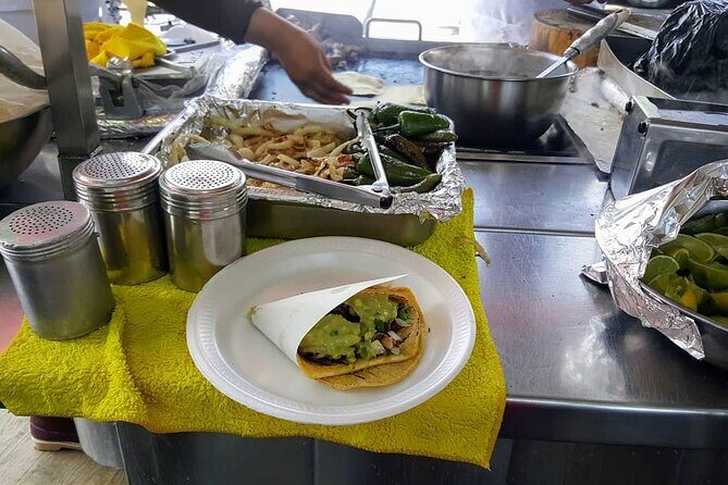 Tijuana Walking Street Food Tour for Foodies - Crossing into Tijuana: logistics that keep the fun intact