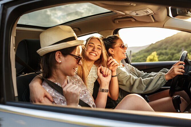 Ultimate La Jolla Self-Guided Driving & Walking Audio Tour Bundle - Cuvier Park and the Wedding Bowl Idea